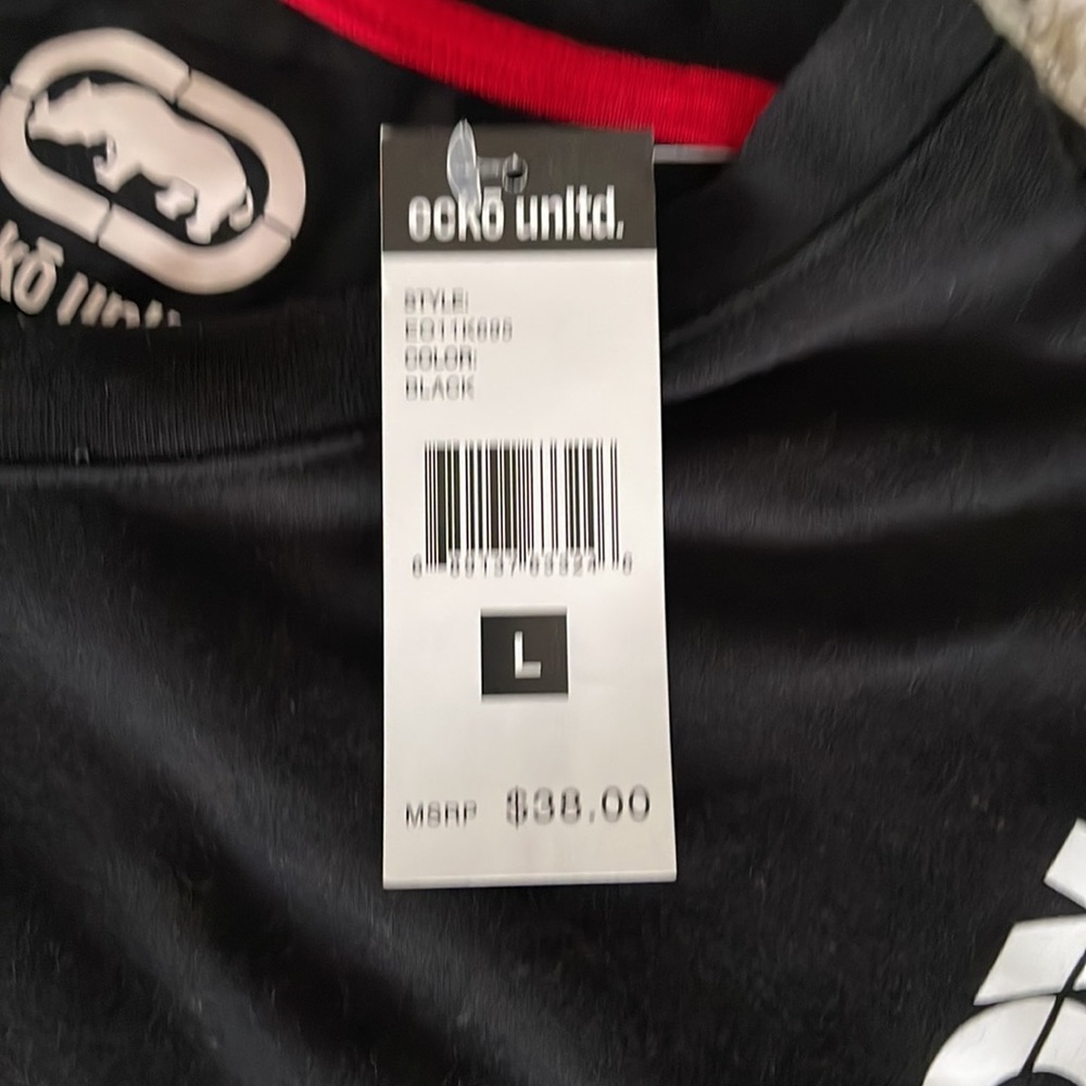 Ecko Unltd Men’s V-Neck Short Sleeve Tee - Black - Picture 5 of 5